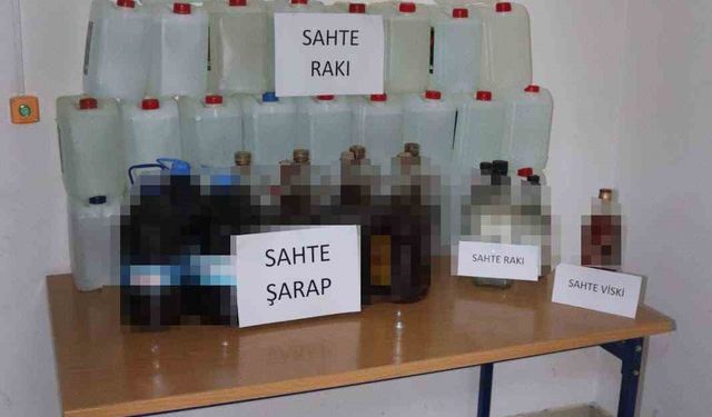 Çanakkale’de 240 litre sahte içki ele geçirildi
