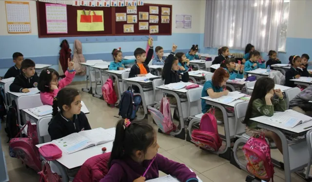 20 milyonu aşkın öğrenci bugün dersbaşı yaptı!