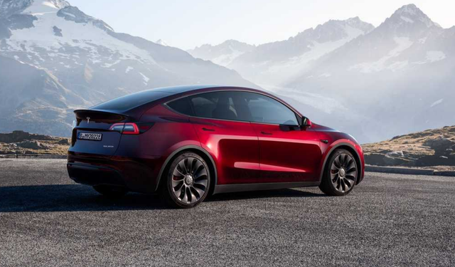 Tesla'nın yeni özelliği için geri sayım! Otomatik olarak kapatıyor