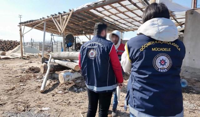 Iğdır'da düzensiz göçmen çalıştıran işletmelere 650 bin 320 lira para ceza