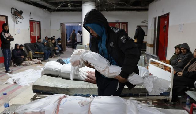 İsrail'in Gazze'ye 18 Mart'ta yeniden başlattığı saldırılarda can kaybı 710'a yükseldi