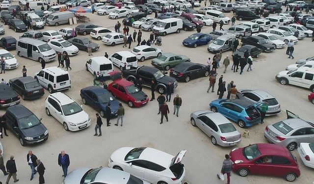 Suriyelilerin dönüşü ikinci el otomobil piyasasını hareketlendirdi