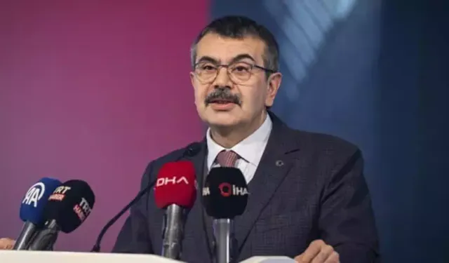 Bakan Tekin'den ölen öğretmenler için taziye mesajı