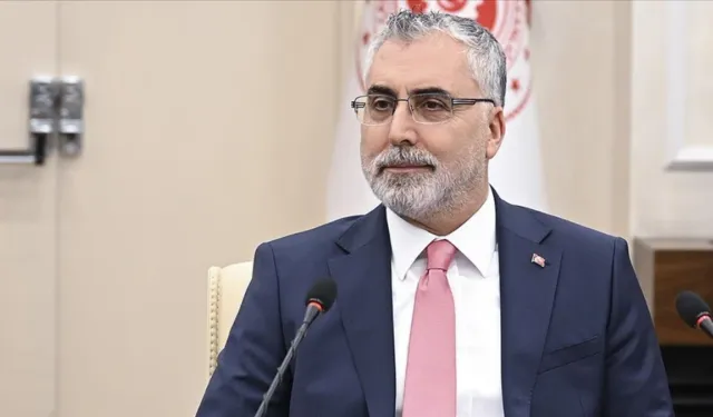 Bakan Işıkhan: 3 yılda 445 bin kişiye staj desteği sağladık