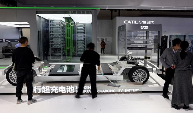Tesla ve BYD'ye meydan okuyan yeni teknoloji: 5 dakikada 500 kilometre menzil