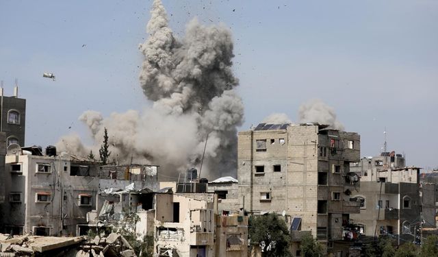 İsrail'in Gazze Şeridi'nde düzenlediği saldırılarda 11 Filistinli hayatını kaybetti