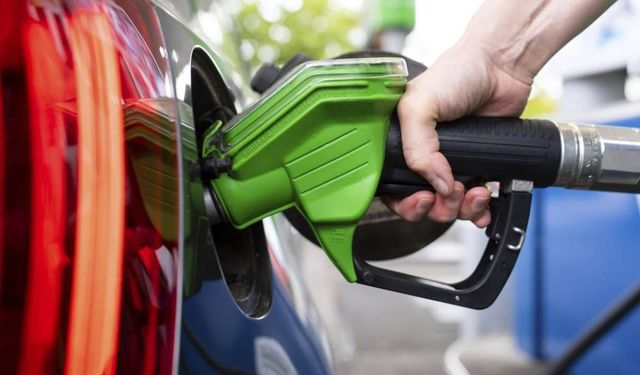 Benzine yeni zam: Tabelalar değişti, işte güncel fiyatlar