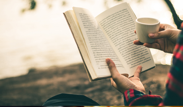 Rüyada kitap okumak ne demek? Rüyada anlamlı kitap okumak...