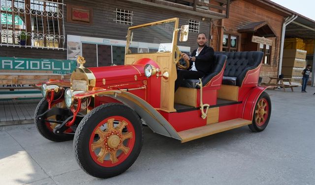 Denizli'de 1925 model otomobilin elektriklisi yapıldı