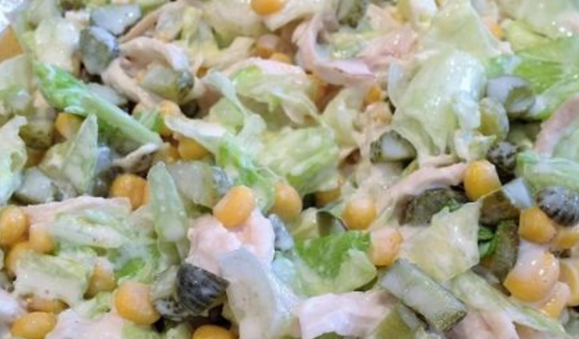 Pratik ve lezzetli! Tavuklu mayonezli salata tarifi