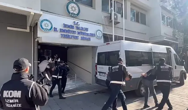İzmir'de silahlı suç örgütüne operasyon: 12 gözaltı