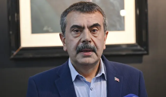 Bakan Tekin'den Özel'e sert sözler: "Oturduğu koltuk hırsızlıkla elde edilmiş"