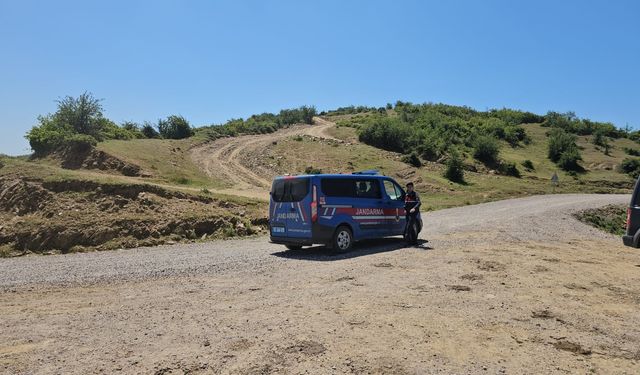 Firari şahıs jandarma ile çatışmaya girdi, etkisiz hale getirildi