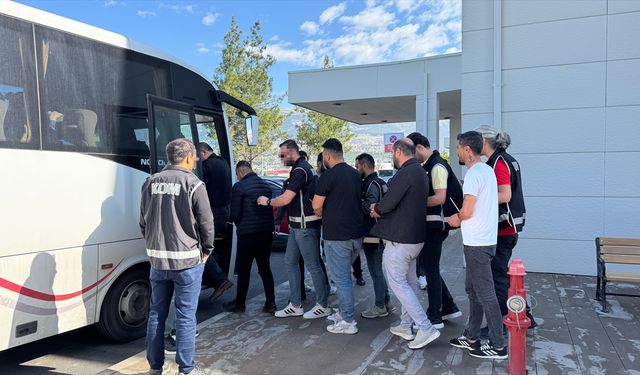 Kahramanmaraş merkezli tefecilik operasyonunda 5 şüpheli tutuklandı