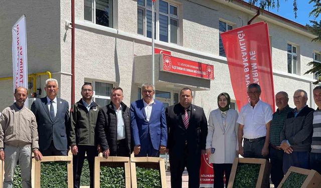Gölpazarı’nda yerli ve milli fide dağıtım programı gerçekleştirildi