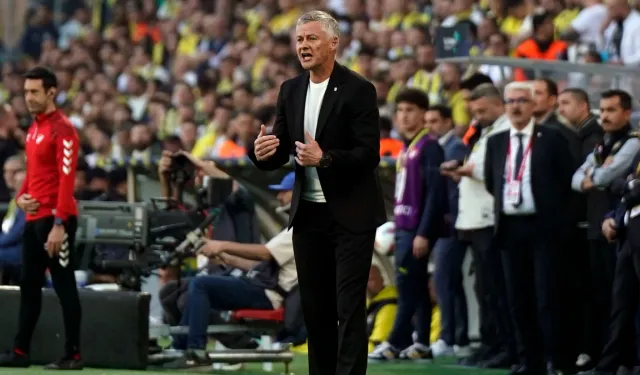 Solskjaer, galibiyet sayılarında Jose Mourinho’yu geçti