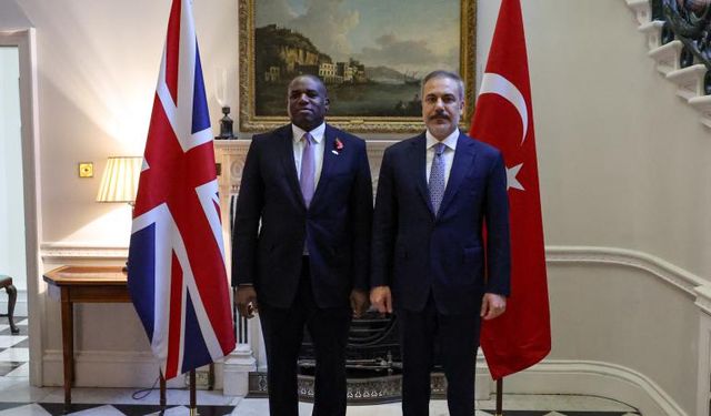 Bakan Fidan'dan Kiev temasları