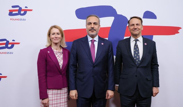 Bakan Fidan, AB Dışişleri Bakanları Toplantısı için Varşova'da