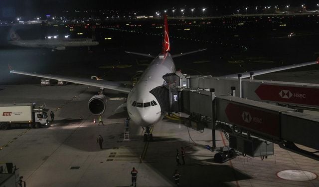 Pakistan'a gitmek için havalanan uçaklar İstanbul’a geri döndü