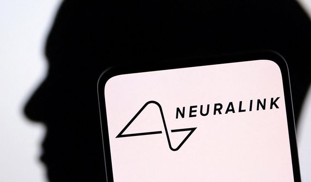 Dünyada bir ilk: Neuralink hastası, beyin implantıyla ilk kez YouTube videosu hazırladı