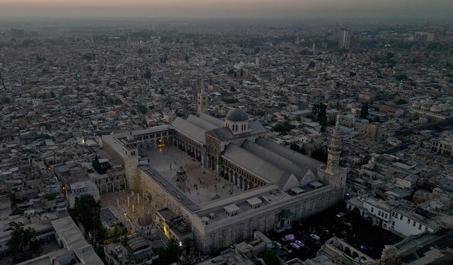 Suriye'de ilk Kurban Bayramı namazı