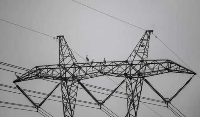Elektrikte klima kullanımına bağlı yük artışları için önlemler belirlendi