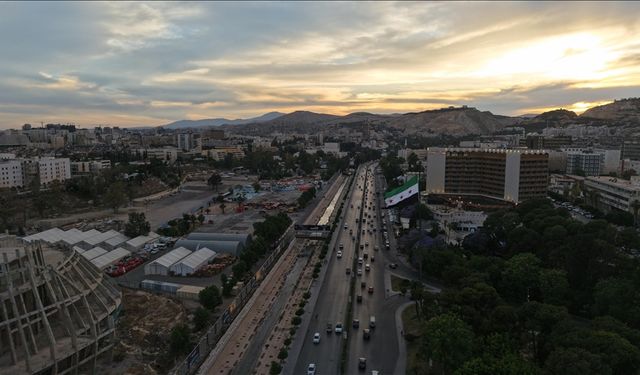 Suriye'de yeni dönemin inşası: Kritik eşikler ve Türkiye'nin rolü