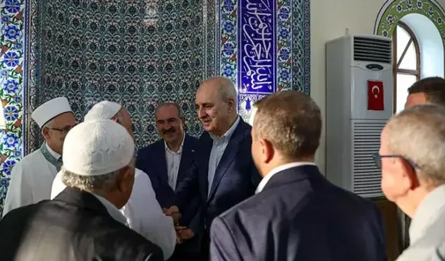 TBMM Başkanı Kurtulmuş, bayram namazını Çanakkale’de kıldı