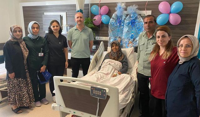 Şanlıurfalı kadın 53 yaşında ikiz bebek annesi oldu