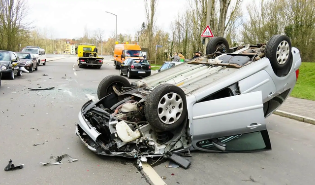 Rüyada trafik kazası geçirmek ne demek? Rüyada trafik kazası yapmanın psikolojik anlamları