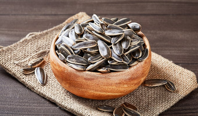 Rüyada çekirdek görmek ne demek? Rüyada çekirdek görmenin psikolojik anlamları...