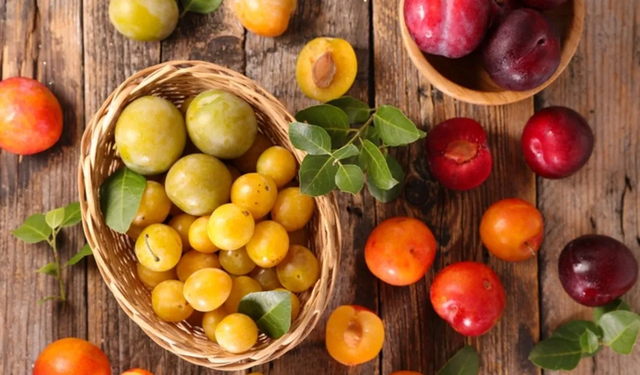 Rüyada erik görmek ne demek? Rüyada erik görmenin psikolojik anlamları...