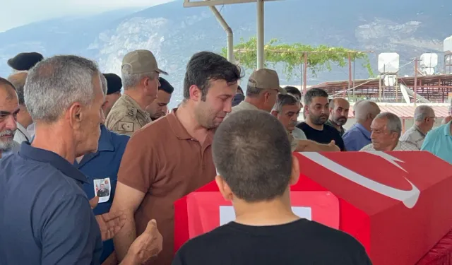 Baba oldu kalp krizi geçirdi: Hayata tutunamadı