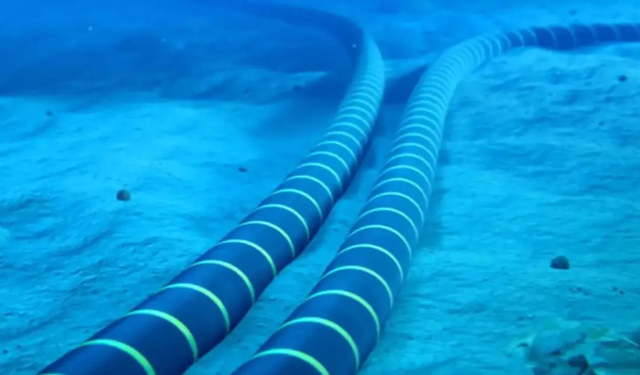 Kızıldeniz’de fiber kablo kesintisi, internet trafiği tehlikede