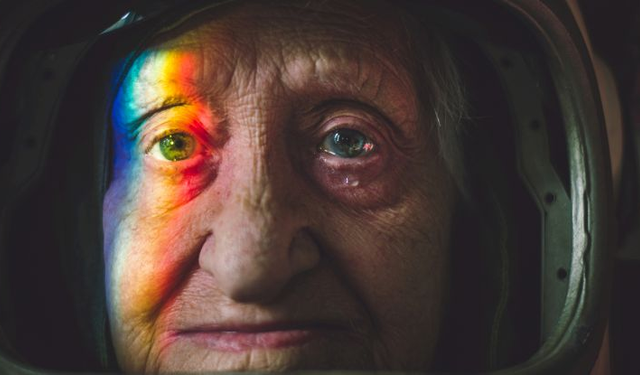 Bilim insanları uyardı! Uzay vücuda yaşlanma etkisi yapıyor