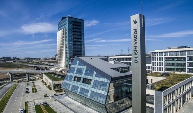 Bilişim Vadisi, TEKNOFEST'i ödüllerle tamamladı