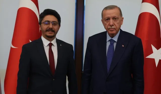 AK Parti il başkanı görevinden ayrıldı