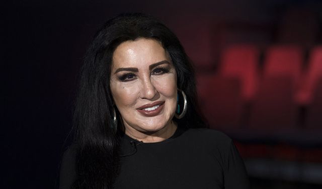 Nükhet Duru'dan kötü haber! Hastaneye kaldırıldı