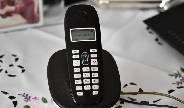 Sabit hatlarda abone sayısı düşerken konuşma süresi arttı