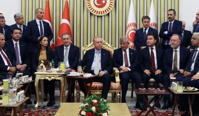 Ersoy Dede: Erdoğan o fotoğrafla bir nabız yoklaması yaptı