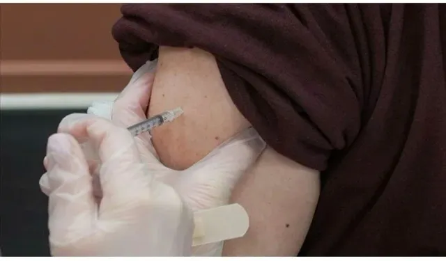 Bakanlık harekete geçti... 3 milyon doz aşı alınacak