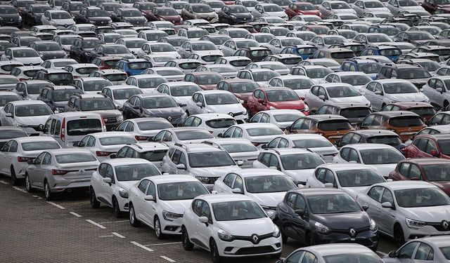 Otomobil ve hafif ticari araç pazarı yüzde 9,15 büyüdü