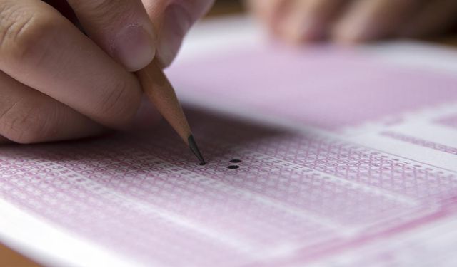 Türkiye Yurt Dışından Öğrenci Kabul Sınavı pazar günü yapılacak