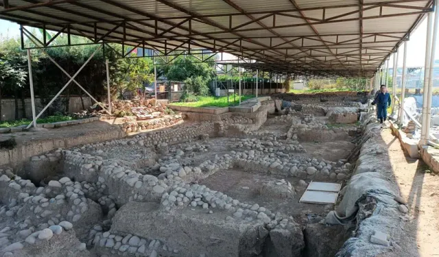 İzmir'de bulundu! 5 bin yıllık kap