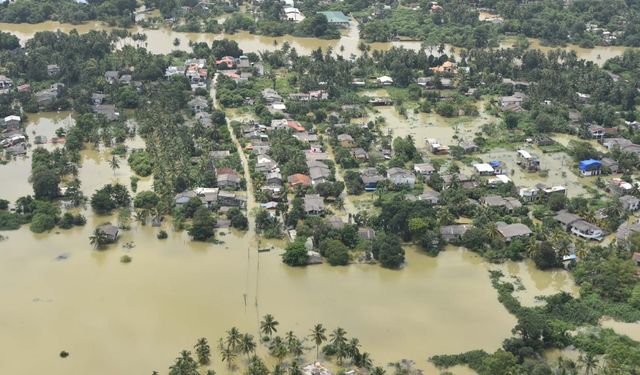 Sri Lanka'da şiddetli yağışların neden olduğu afetlerde 47 kişi öldü