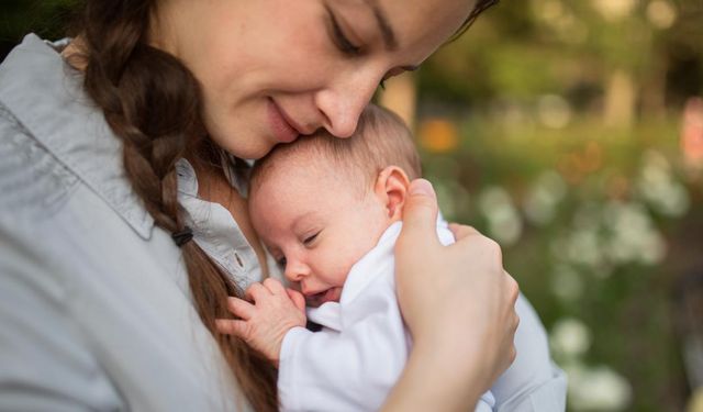 Doğum yardımı ödemeleri hesaplara yatırıldı
