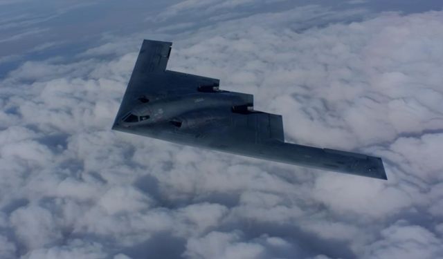 ABD "çok sayıda" B-2 bombardıman uçağı siparişi verdi