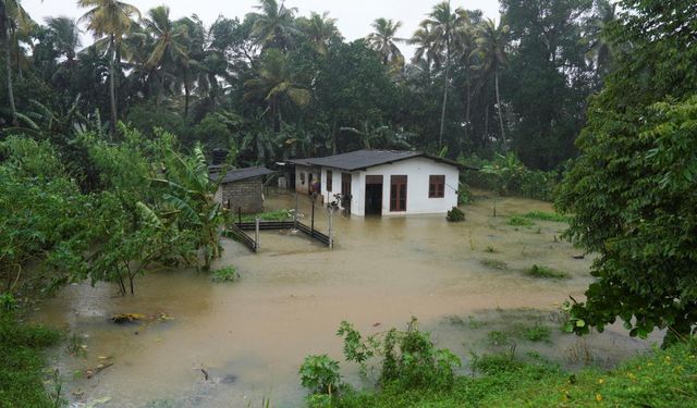 Sri Lanka'daki afetlerde ölenlerin sayısı 56'ya çıktı