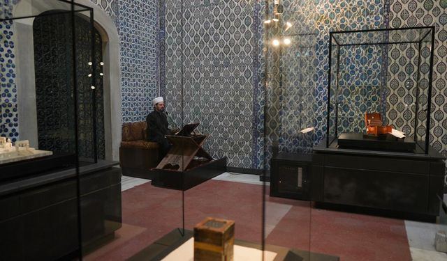 Topkapı Sarayı'nda Osmanlı'dan günümüze ulaşan "manevi nöbet" 5 asırdır sürüyor