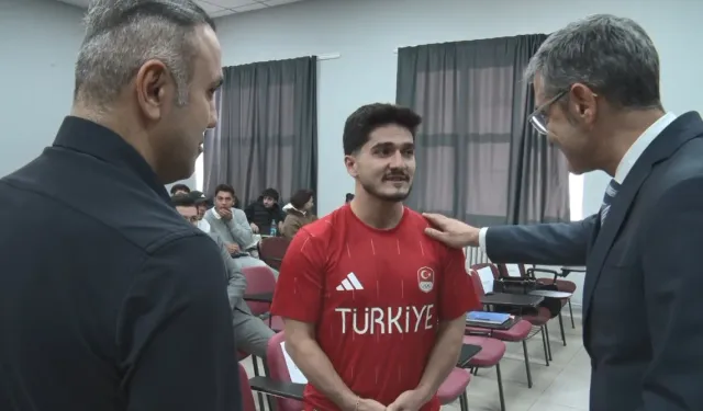 Muhammed Furkan Özbek'ten öğrencilere ilham veren buluşma